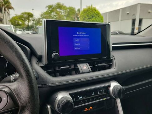 Used 2023 Toyota RAV4 LE image 19