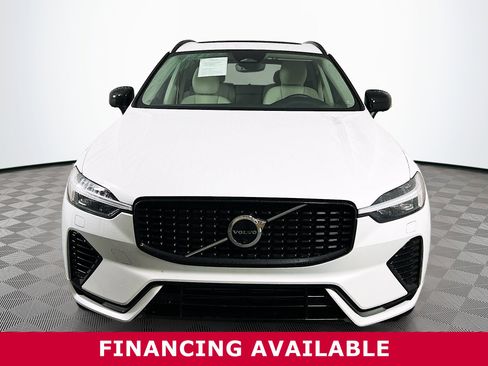 Used 2025 Volvo XC60 T8 Plus w/ Protection Package Premier image 27