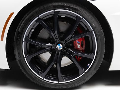 Used 2025 BMW Z4 M40i w/ Edition image 5