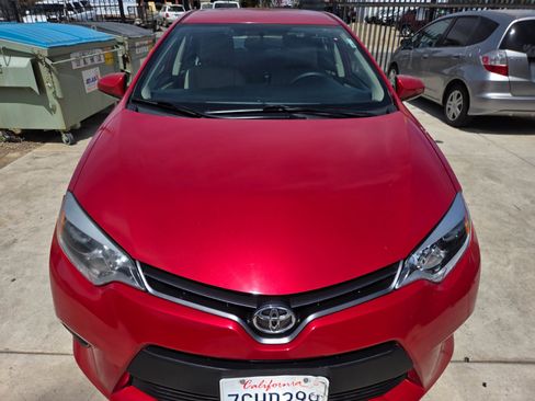 Used 2014 Toyota Corolla LE FWD image 6