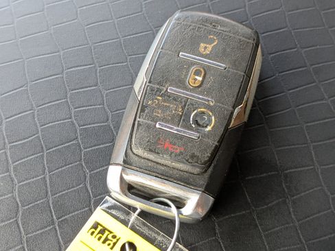 Used 2020 RAM 1500 Limited image 30