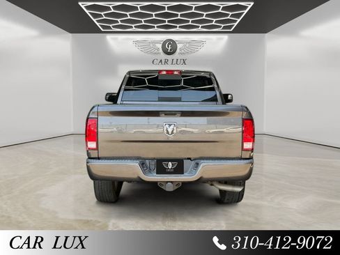 Used 2015 RAM 1500 Express RWD image 4