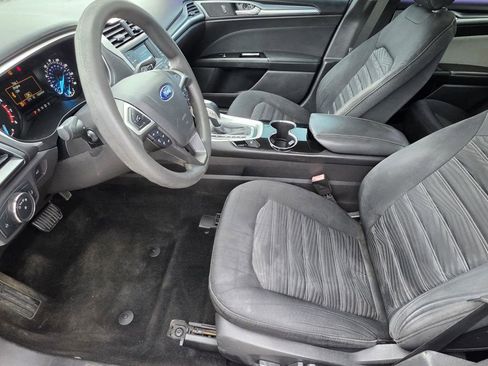 Used 2016 Ford Fusion SE FWD image 7