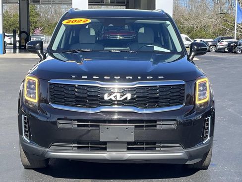 Used 2022 Kia Telluride EX w/ EX Premium Package image 2