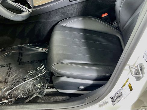 Used 2022 Mercedes-Benz E 350 Sedan image 20