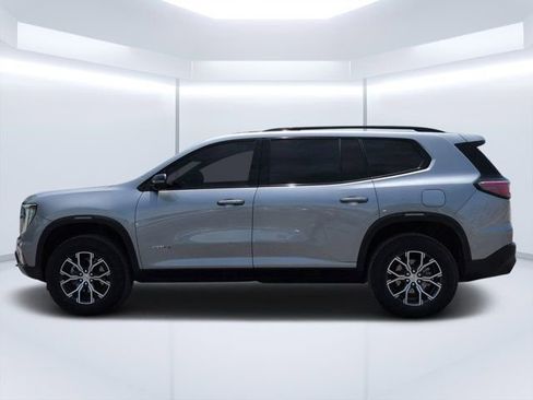 Used 2024 GMC Acadia AT4 w/ Luxury Package AWD/4WD image 6