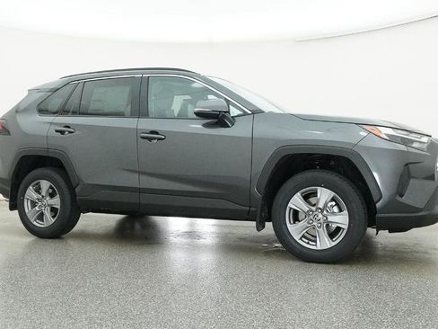 New 2025 Toyota RAV4 XLE image 38