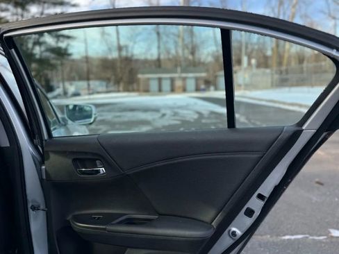 Used 2014 Honda Accord EX image 13