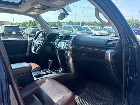 Used 2016 Toyota 4Runner Limited AWD/4WD image 26