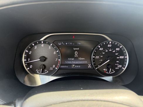 Used 2023 Nissan Frontier SV w/ SV Convenience Package AWD/4WD image 13