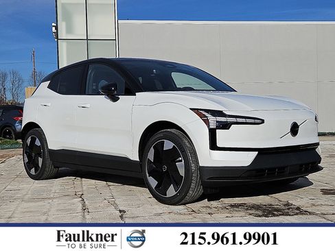 New 2026 Volvo EX30 Plus image 1