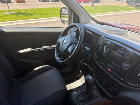 Used 2016 RAM ProMaster City Tradesman SLT w/ Rear Back-up Camera Group FWD image 13