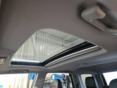 Used 2020 Toyota 4Runner TRD Off-Road Premium w/ Moonroof Package AWD/4WD image 26