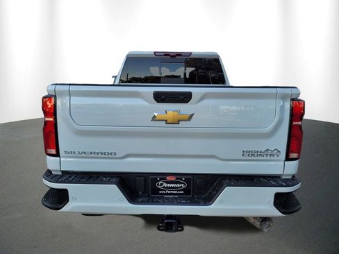 New 2026 Chevrolet Silverado 2500 High Country w/ Technology Package AWD/4WD image 7
