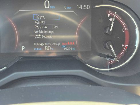 Used 2023 Toyota RAV4 LE FWD image 25