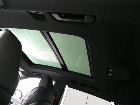 New 2026 Audi Q8 Prestige image 23