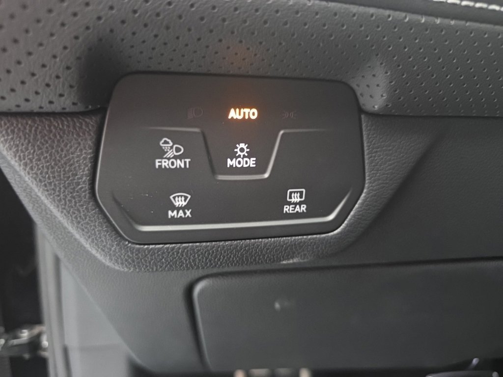 New 2026 Volkswagen Atlas SEL Premium R-Line AWD/4WD image 40