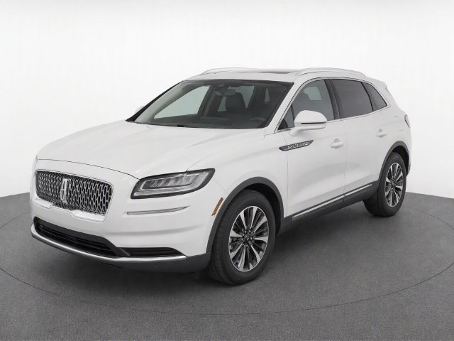 Used 2023 Lincoln Nautilus Reserve w/ Luxury Package AWD/4WD image 2