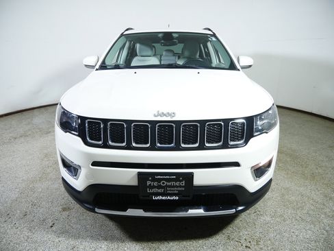 Used 2017 Jeep Compass Limited w/ Navigation Group AWD/4WD image 2