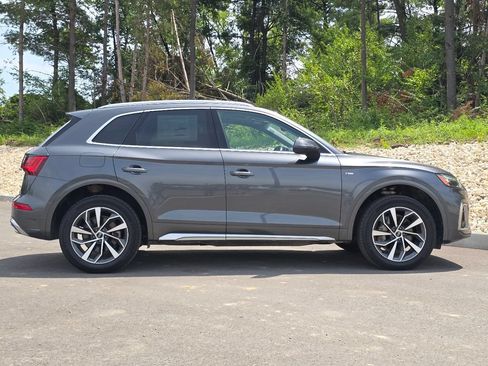 Certified 2023 Audi Q5 2.0T Premium Plus AWD/4WD image 26