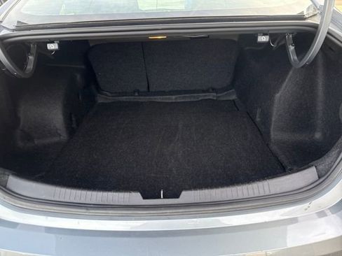 Used 2024 Chevrolet Malibu LT image 17