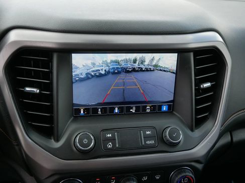 Used 2023 GMC Acadia AT4 w/ Technology Package AWD/4WD image 21
