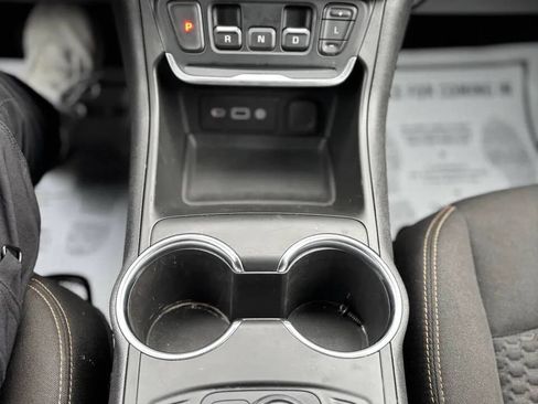 Used 2019 GMC Terrain SLE FWD image 14