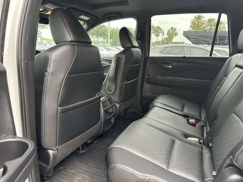 Used 2021 Honda Passport EX-L image 17