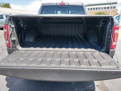 Used 2022 RAM 1500 Big Horn AWD/4WD image 14