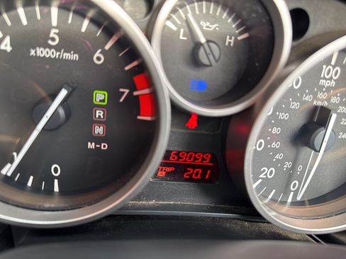 Used 2012 MAZDA MX-5 Miata Grand Touring w/ Premium Pkg image 24