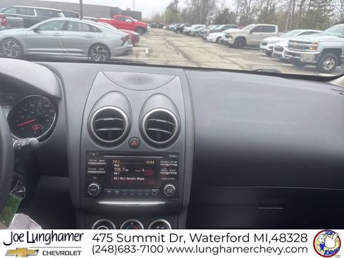 Used 2013 Nissan Rogue SV image 14