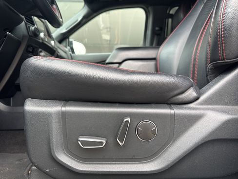 Used 2020 Ford Expedition Limited w/ Equipment Group 303A image 12