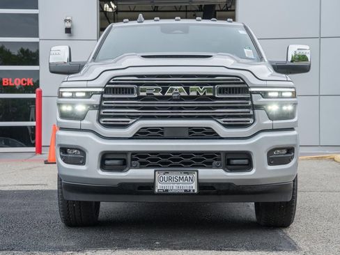 New 2026 RAM 2500 Laramie AWD/4WD image 2