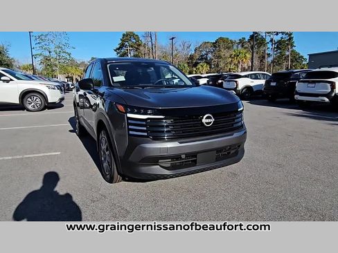 New 2026 Nissan Kicks S FWD image 18