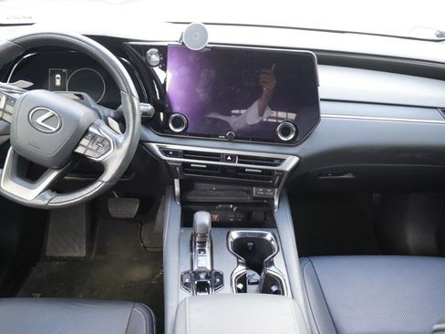 Used 2024 Lexus RX 350 Premium w/ Convenience Package FWD image 13