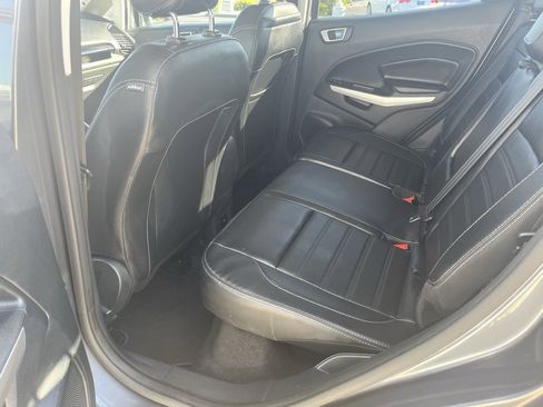 Used 2022 Ford EcoSport Titanium image 11