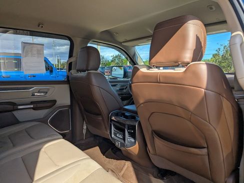 Used 2020 RAM 1500 Laramie image 12