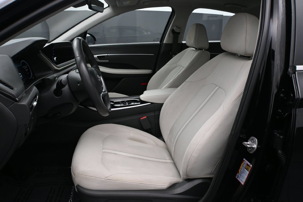 Used 2023 Hyundai Sonata SEL w/ Convenience Package FWD image 11