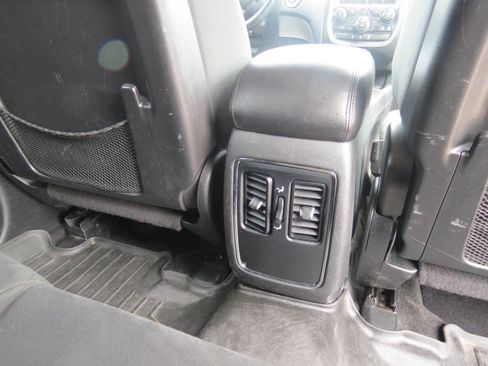 Used 2015 Dodge Durango SXT w/ Quick Order Package 23B AWD/4WD image 22