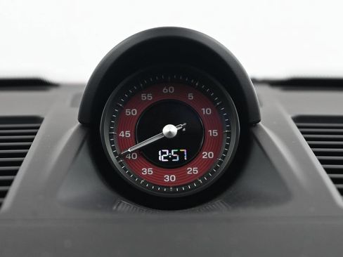 Certified 2025 Porsche 911 Carrera 4 GTS AWD/4WD image 10