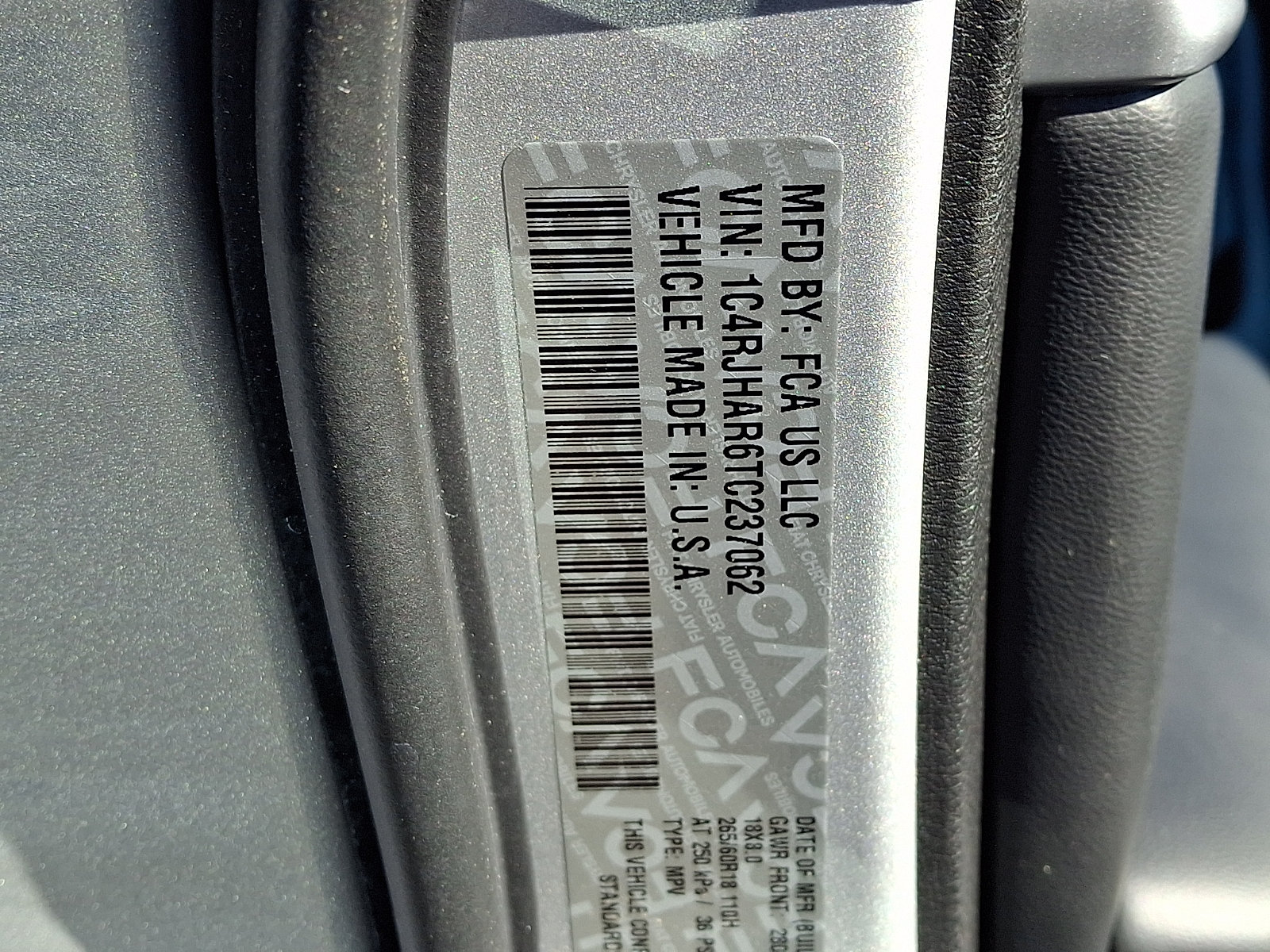 New 2026 Jeep Grand Cherokee Altitude AWD/4WD image 9