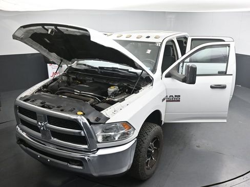 Used 2016 RAM 2500 Tradesman w/ Chrome Appearance Group image 26
