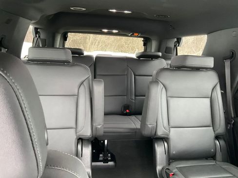 Used 2023 Chevrolet Tahoe Z71 w/ Luxury Package image 26