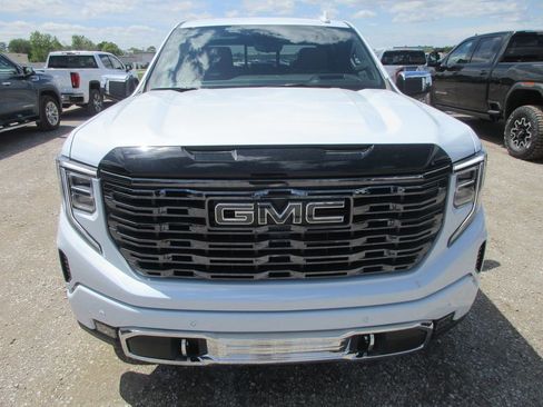 New 2026 GMC Sierra 1500 Denali Ultimate AWD/4WD image 12
