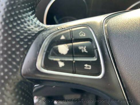 Used 2018 Mercedes-Benz C 300 4MATIC Sedan image 43