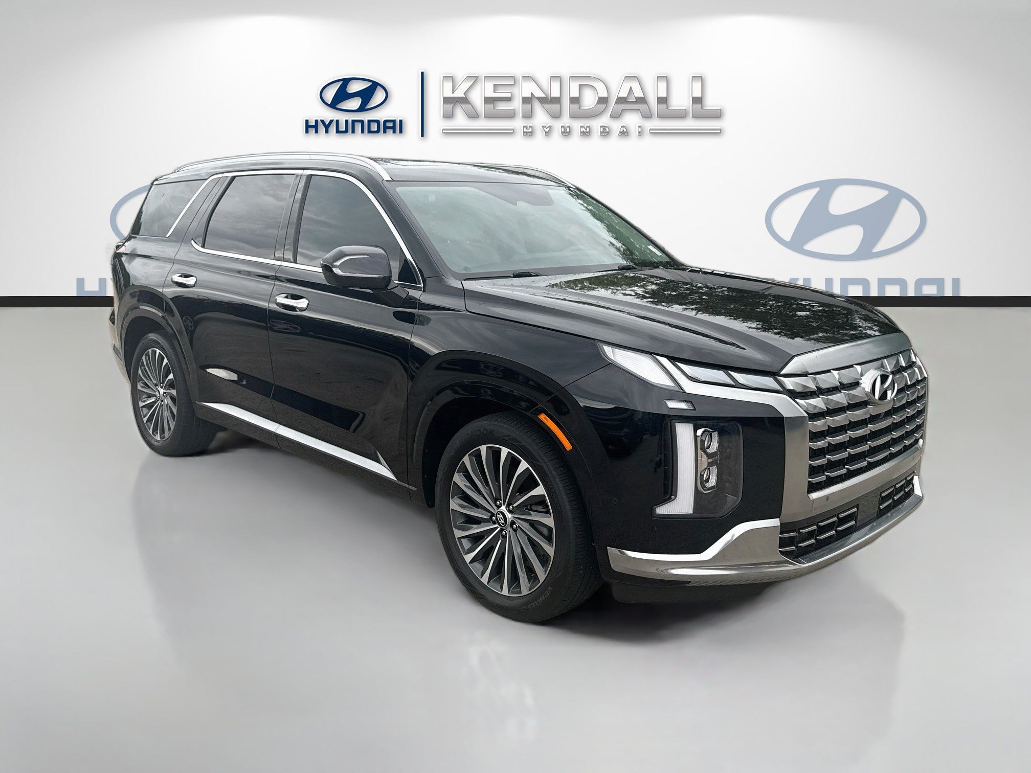Used 2024 Hyundai Palisade Calligraphy AWD/4WD image 1
