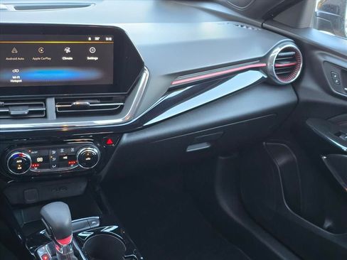 Certified 2025 Chevrolet Trax RS w/ Driver Confidence Package image 7