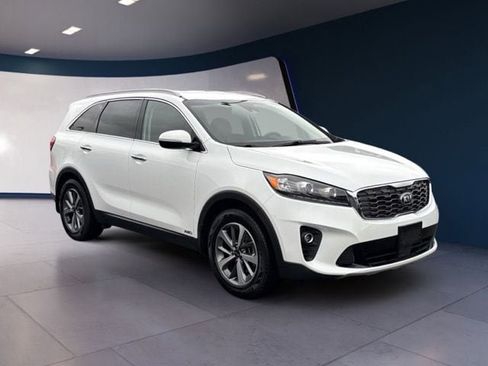 Used 2019 Kia Sorento EX AWD/4WD image 7