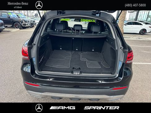 Used 2022 Mercedes-Benz GLC 300 w/ Premium Package Lite image 7