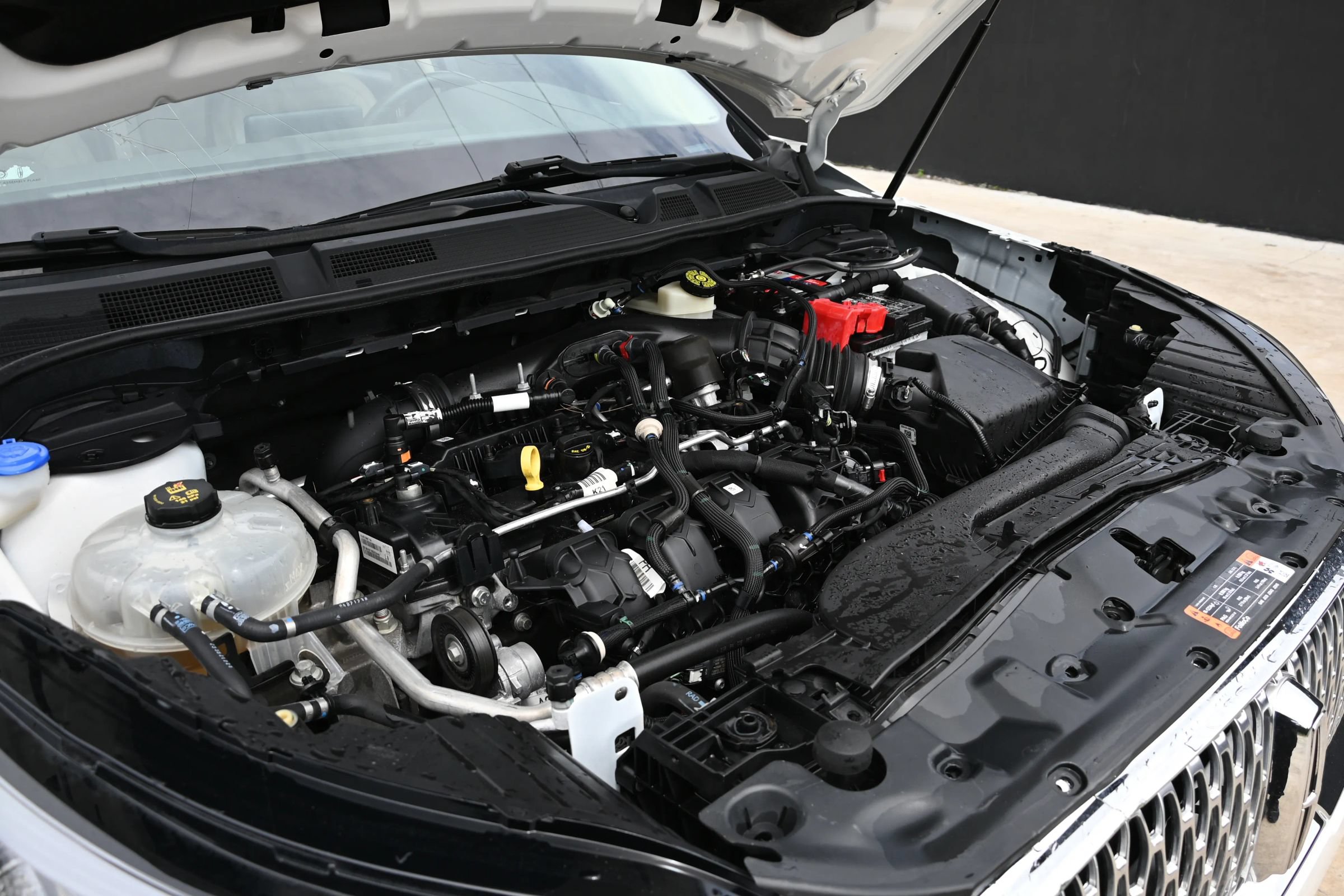 Used 2022 Lincoln Corsair FWD w/ Equipment Group 101A image 19